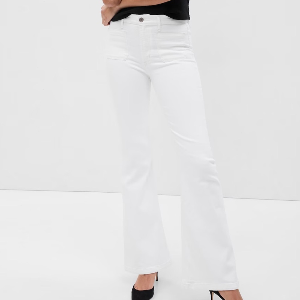 NWT GAP High Rise '70s Flare Jeans 32/14